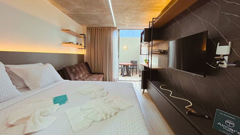 Setai Yacht Garden II By Almare Flats