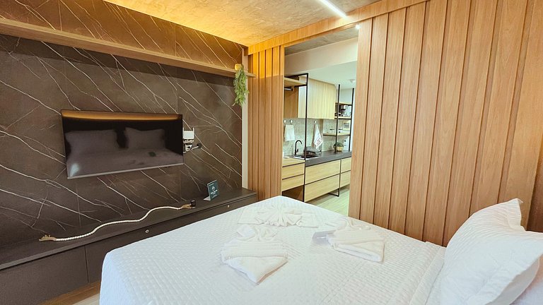 Setai Yacht Garden II By Almare Flats