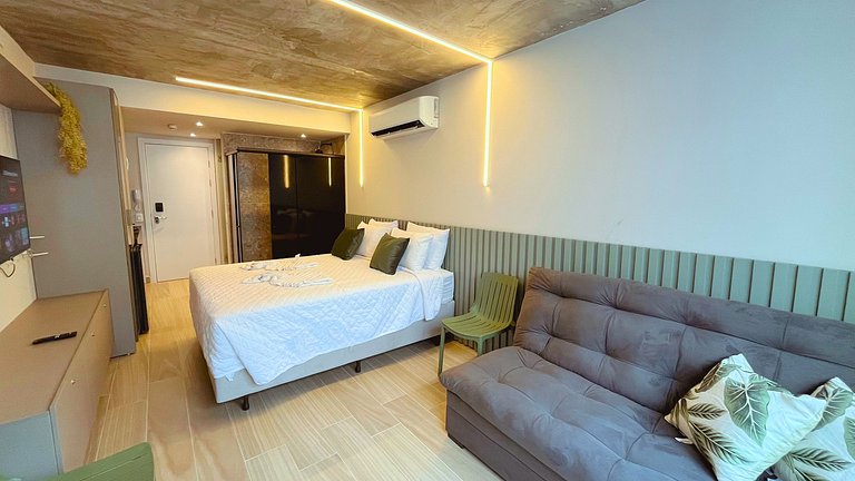 Setai Yacht Luxury - By Almare