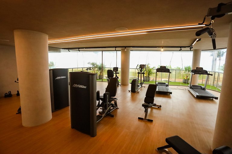 Setai Yacht Studio 3 - By Almare Flats