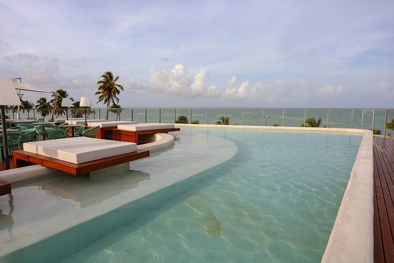 Setai Yacht Comfort II - By Almare Flats