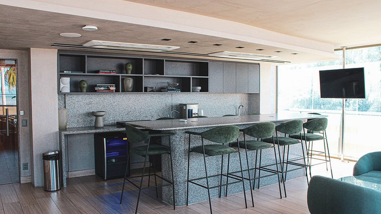 Setai Yacht Luxo - By Almare Flats