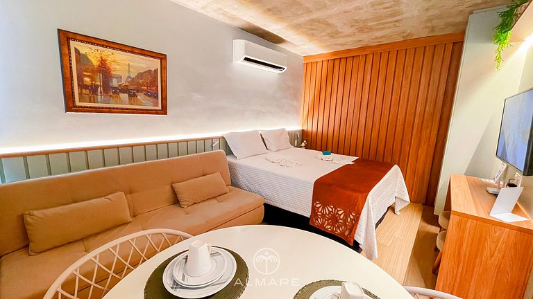 Setai Yacht Studio 3 - By Almare Flats