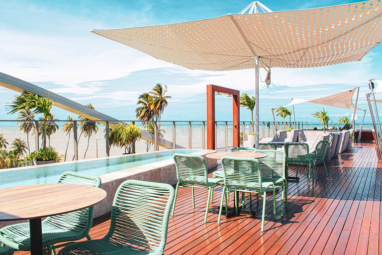 Setai Yacht Studio 3 - By Almare Flats